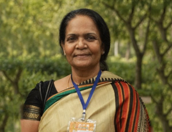 অধ্যাপক  সালমা আকতার: মানবিক শিক্ষক ও আত্মপ্রত্যয়ী প্রশাসক ড. মাহরুফ চৌধুরী